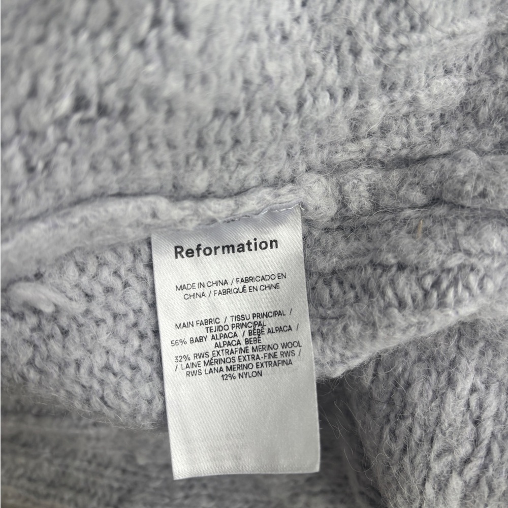 Reformation Wenda Sweater Lavender Mist Blue Cropped V neck Pullover - Picture 12 of 14